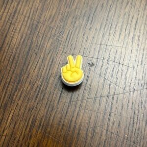 Peace Jibbitz - Brand New‎